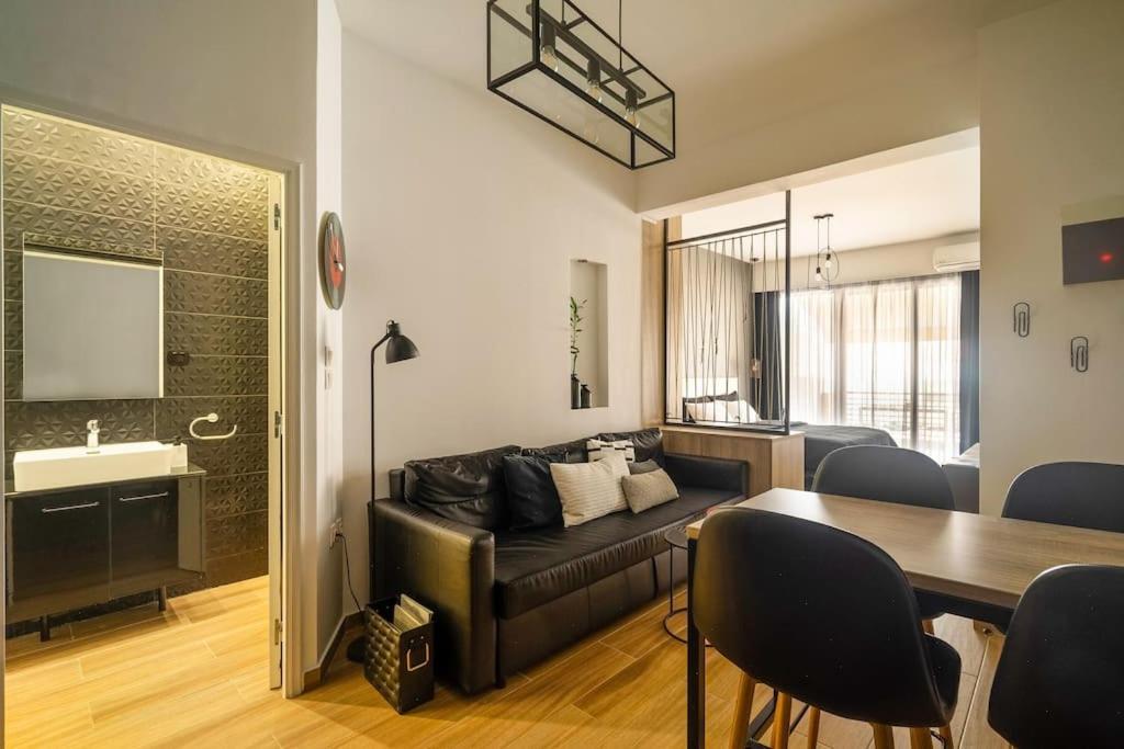 Super Stylish Apartments In The Heart Of Athens! Eksteriør billede